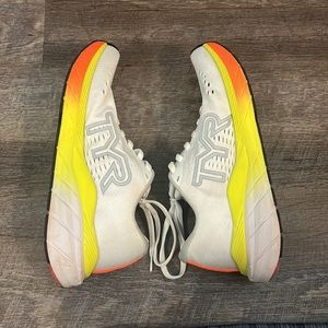 TYR WOMEN'S RD-1 RUNNER